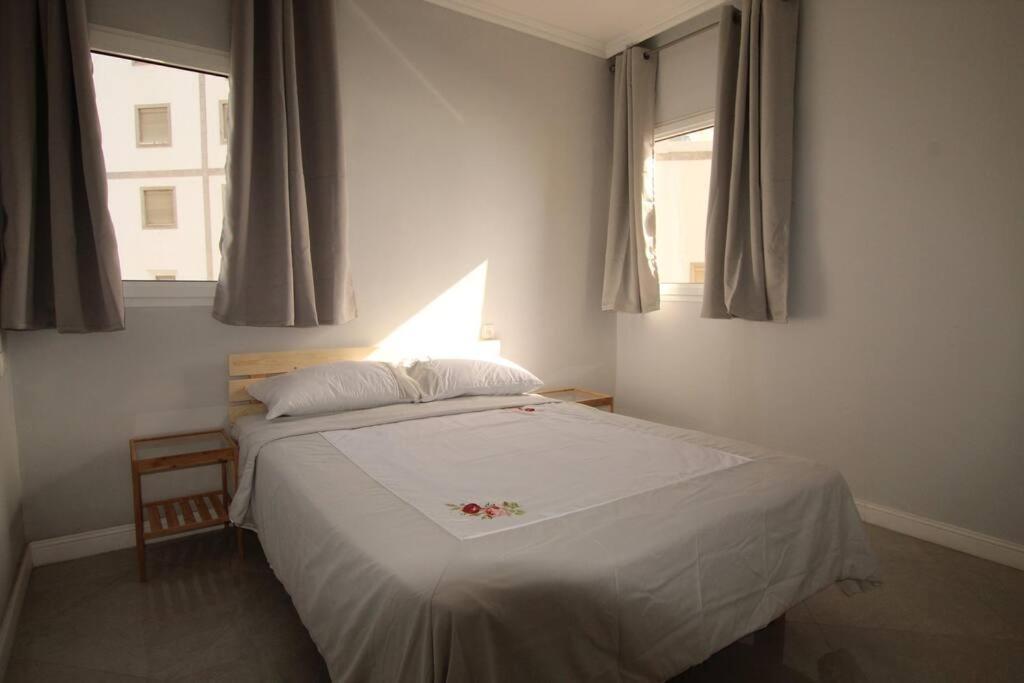 Royal Aparatment On The Sea , Blvd Nitza 34 Netanya Esterno foto