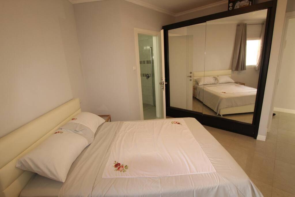 Royal Aparatment On The Sea , Blvd Nitza 34 Netanya Esterno foto